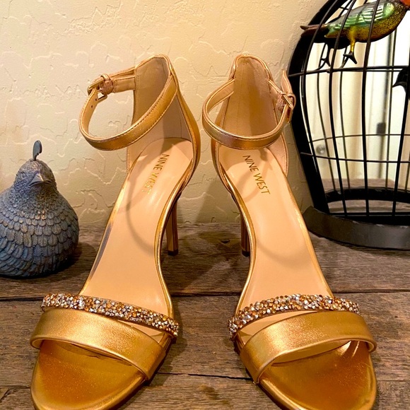 Nine West rose gold strappy stiletto sandals - Picture 10 of 10